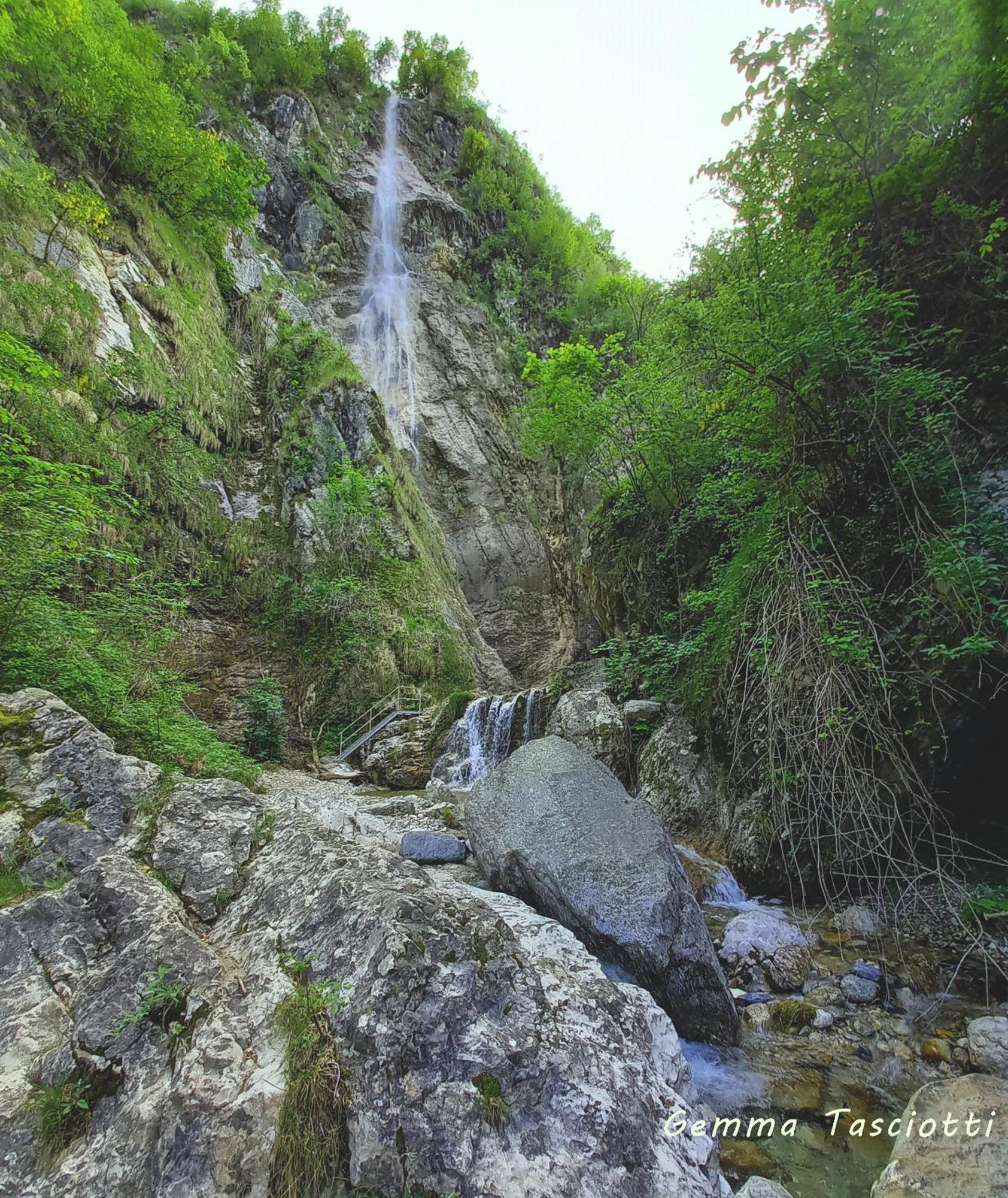 Natura Tra Bosco E Lago Castelveccana Ngoại thất bức ảnh